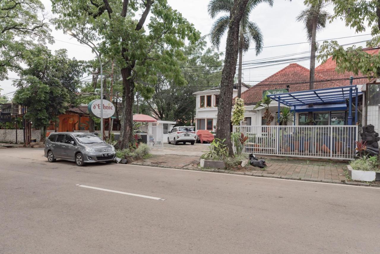 Hotel O Bandung Near Stadion Siliwangi Formerly The Ethnic Hotel Bandung Dış mekan fotoğraf