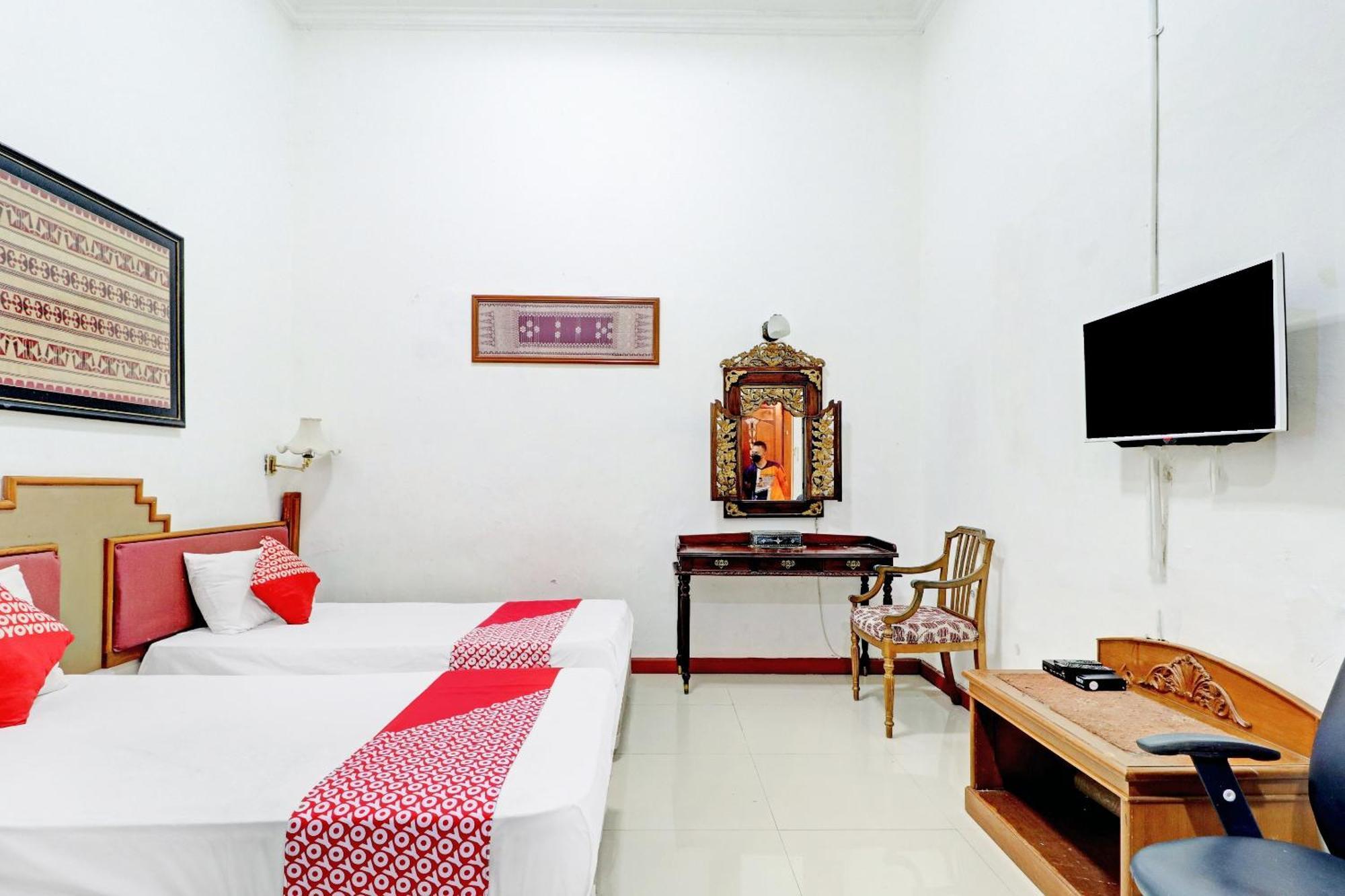 Hotel O Bandung Near Stadion Siliwangi Formerly The Ethnic Hotel Bandung Dış mekan fotoğraf