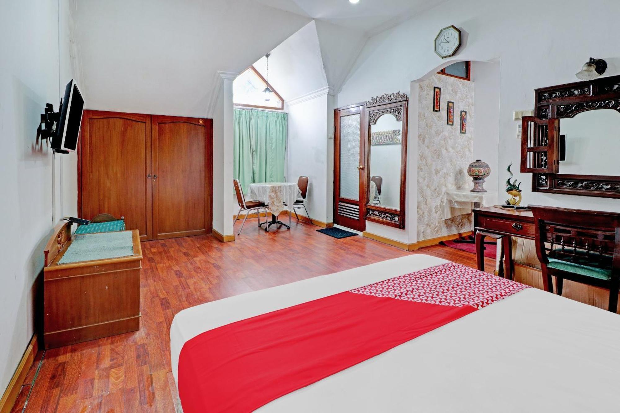 Hotel O Bandung Near Stadion Siliwangi Formerly The Ethnic Hotel Bandung Dış mekan fotoğraf