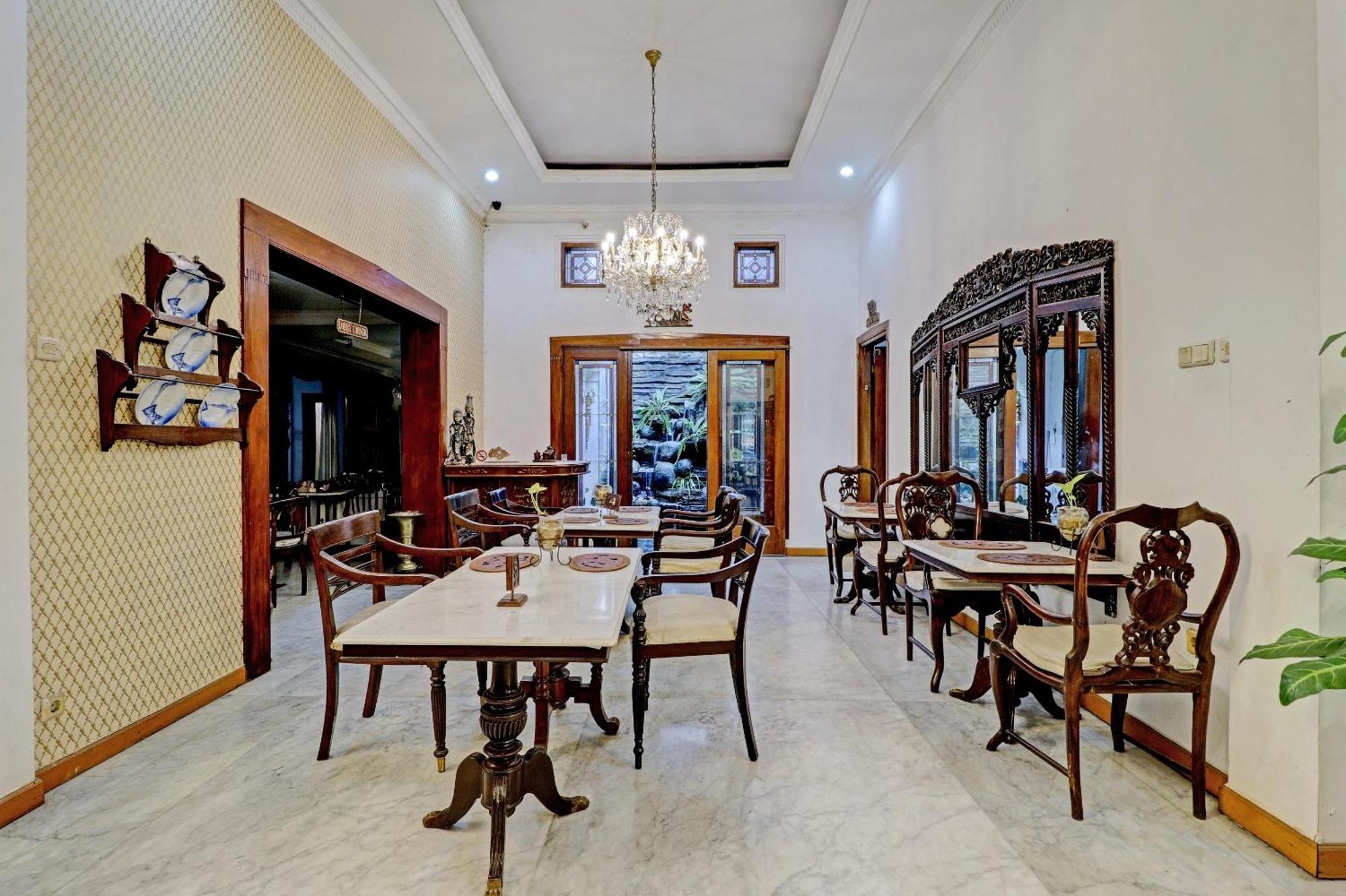 Hotel O Bandung Near Stadion Siliwangi Formerly The Ethnic Hotel Bandung Dış mekan fotoğraf