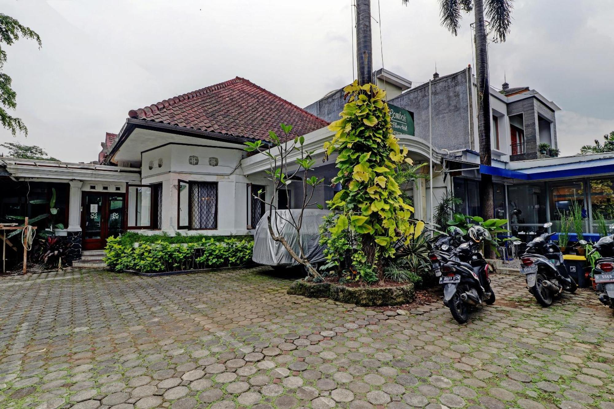 Hotel O Bandung Near Stadion Siliwangi Formerly The Ethnic Hotel Bandung Dış mekan fotoğraf